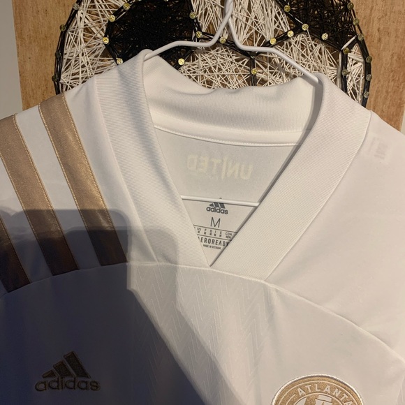 Atlanta United soccer jersey - Picture 2 of 3